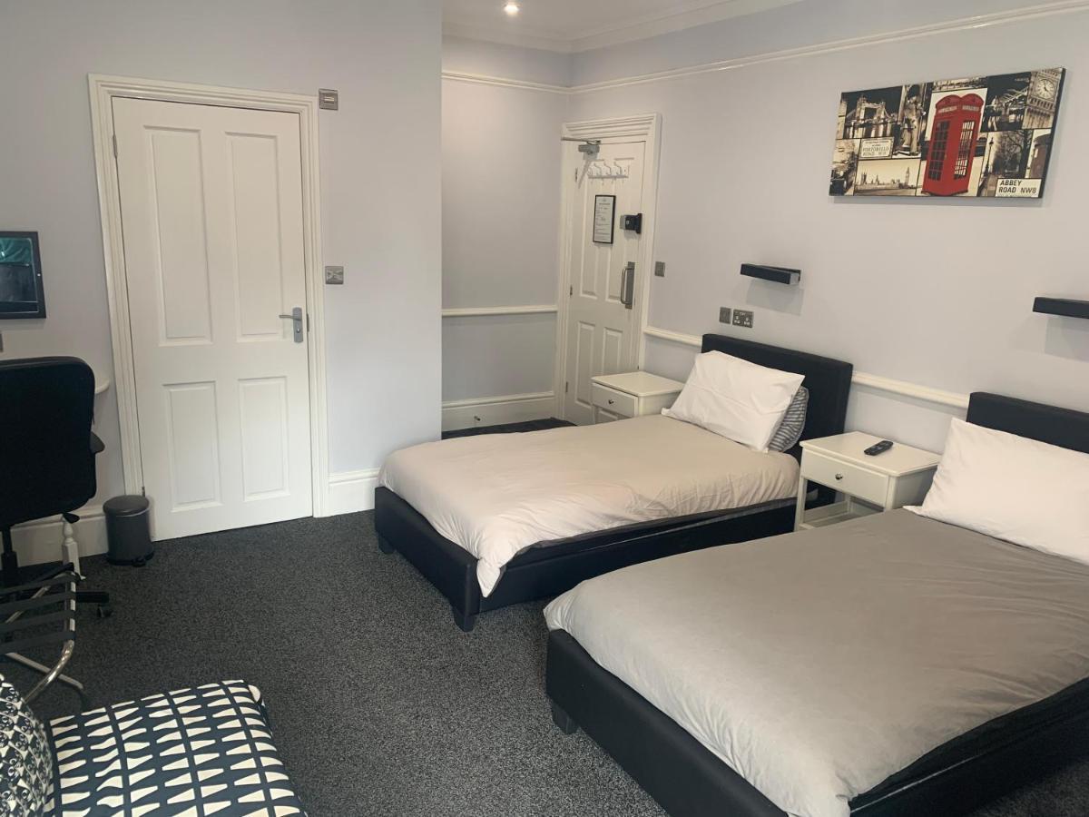 Addison House Hotel Woking Eksteriør billede
