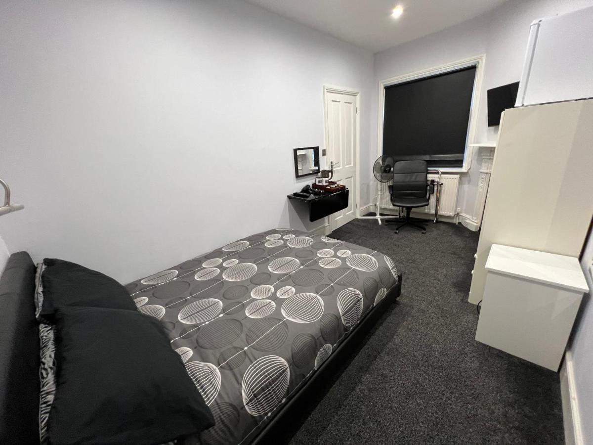 Addison House Hotel Woking Eksteriør billede